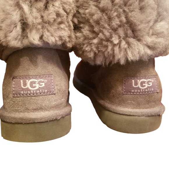UGG Australia 5815 Classic Tall Gray Suede Boots Sheepskin Winter Boots Womens 7 - Picture 9 of 16